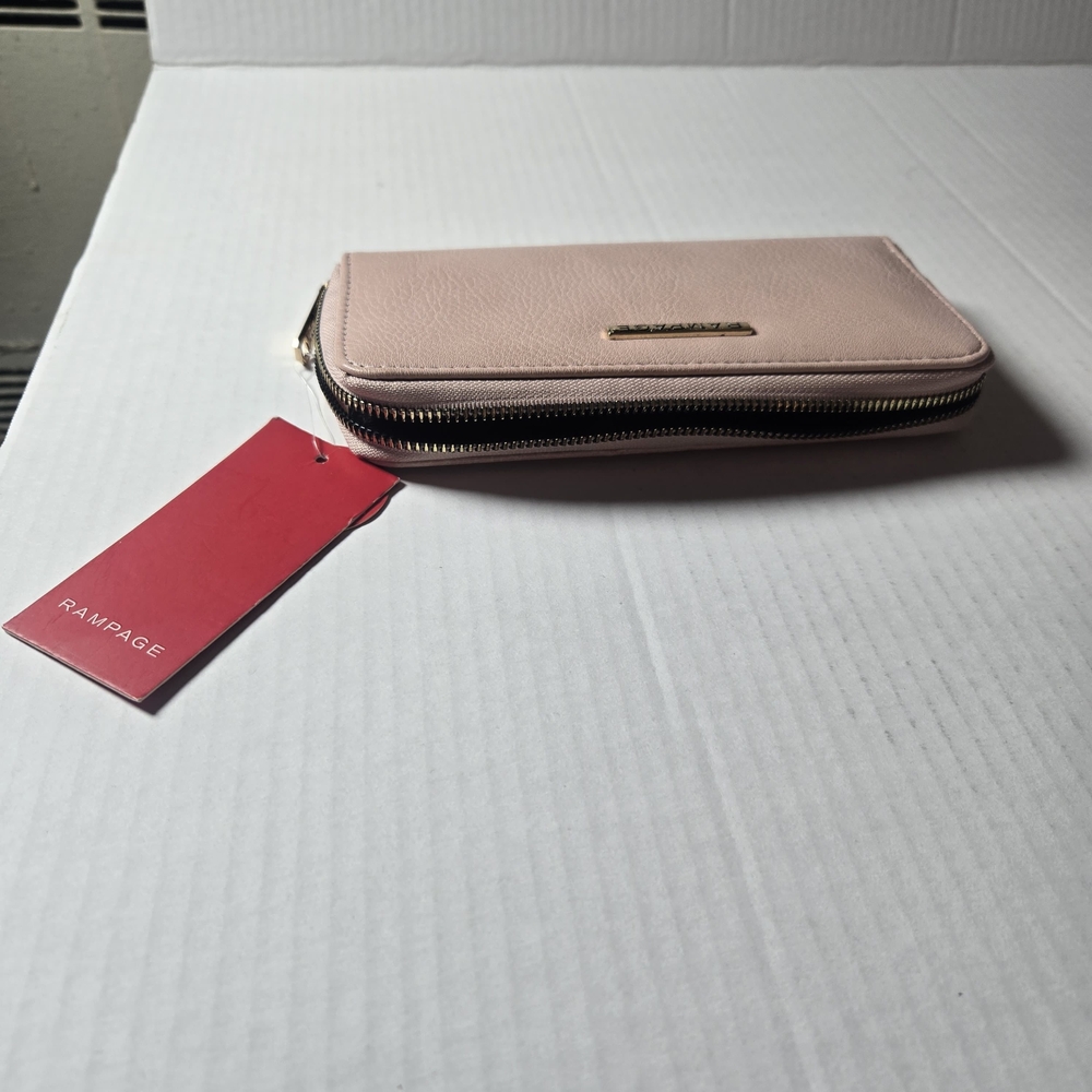 Rampage Light Pink Women's Wallet - Picture 2 of 4